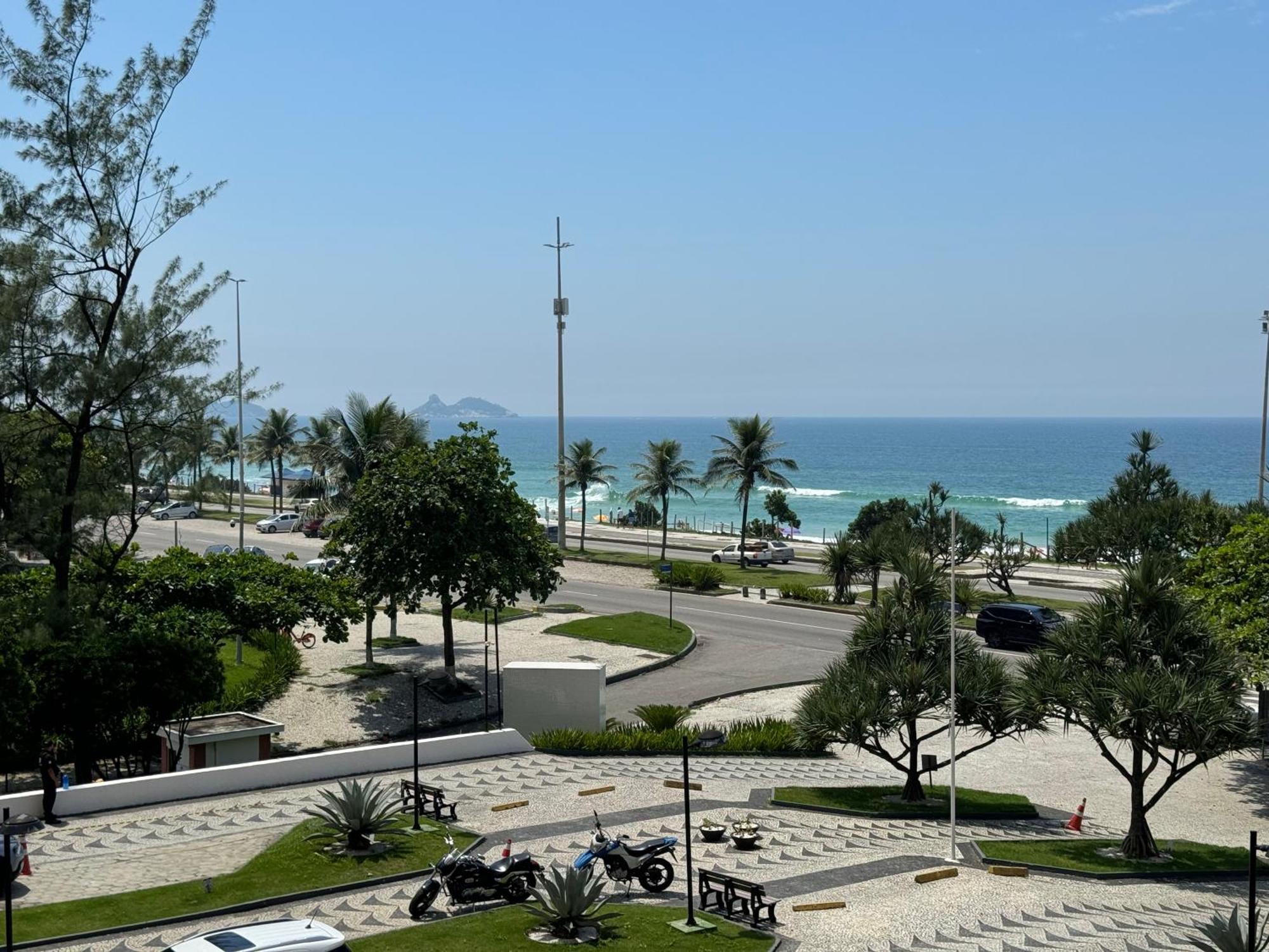 Apto 02 Suites - Vista Mar Barra Da Tijuca - Rj Rio de Janeiro Exterior photo